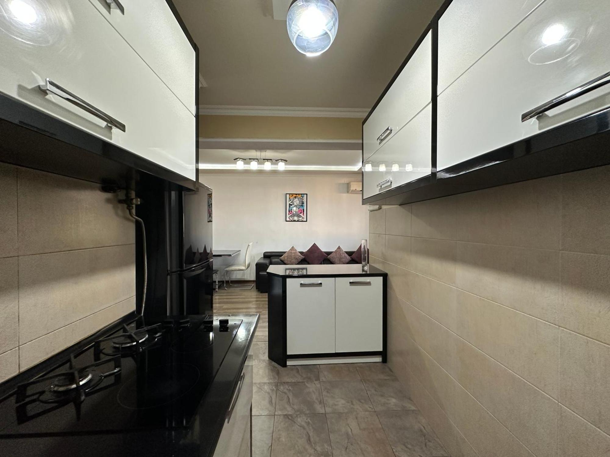Yeznik Koghbatsi - Amiryan Crossroads 1 Bedroom Comfy Apartment With Balcony Ko100 Erevan Esterno foto