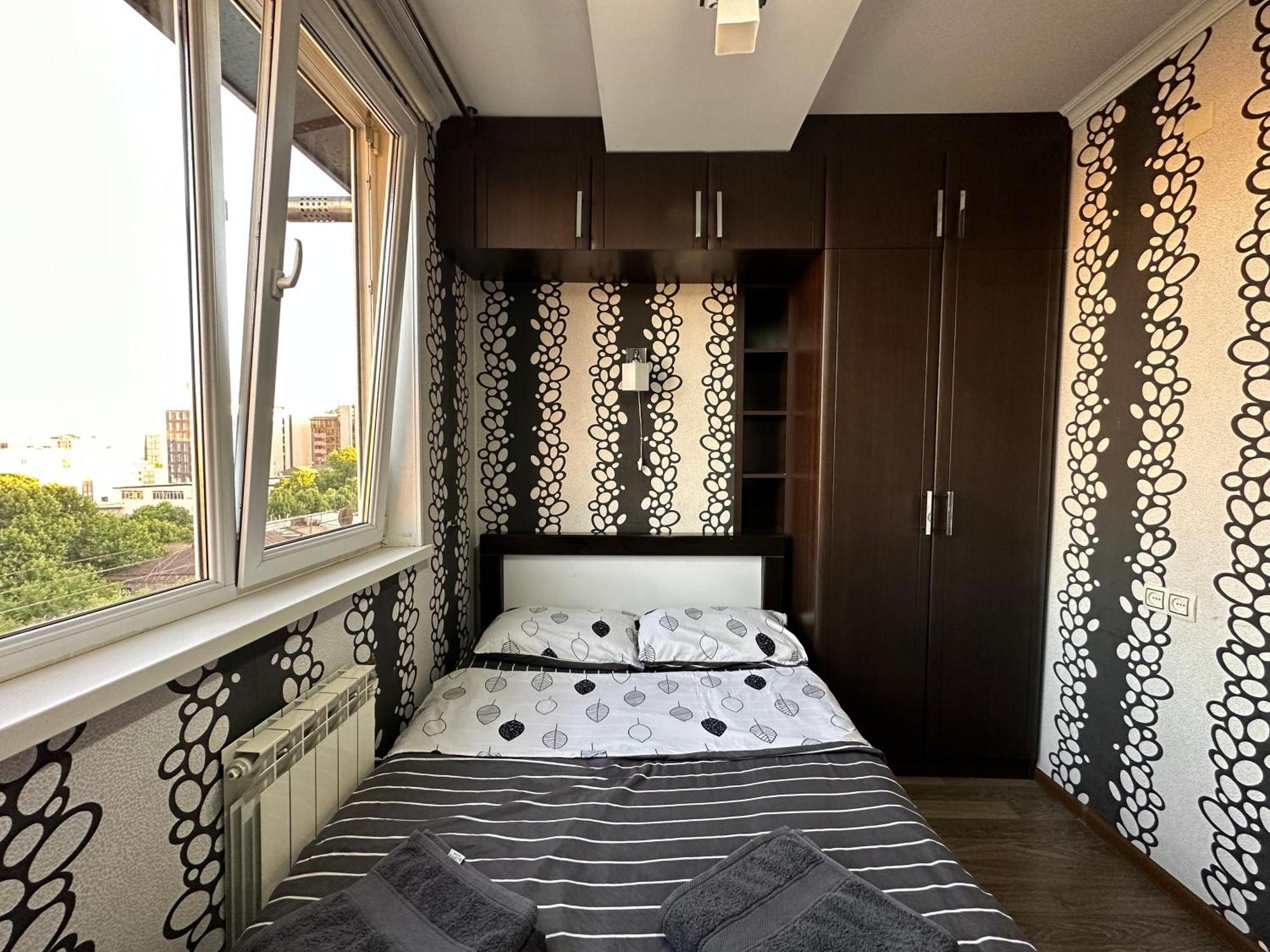 Yeznik Koghbatsi - Amiryan Crossroads 1 Bedroom Comfy Apartment With Balcony Ko100 Erevan Esterno foto